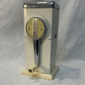 Vintage Ice-O-Mat Ice Crusher